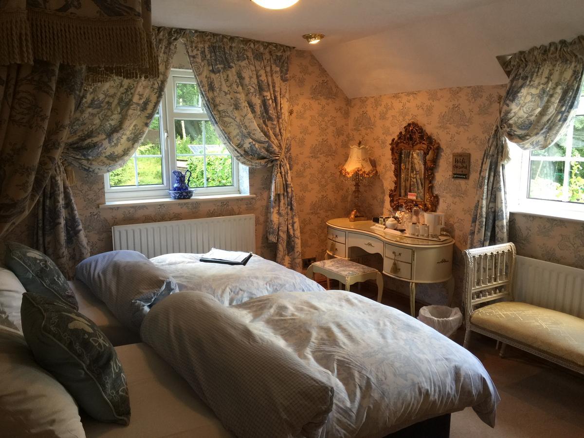 The Chestnuts Guest House アザーストーン エクステリア 写真