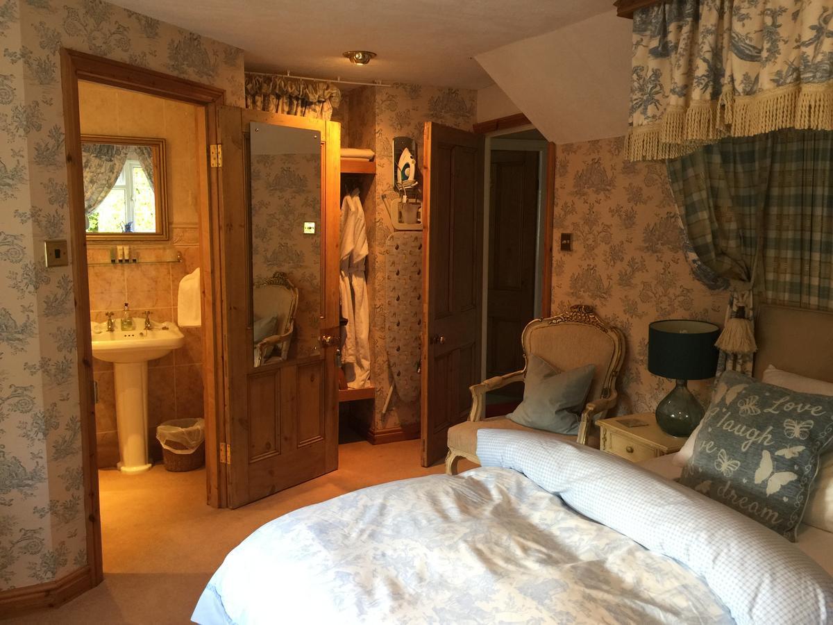 The Chestnuts Guest House アザーストーン エクステリア 写真